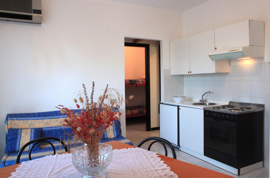 Appart Hotel Residence Villasimius Room photo
